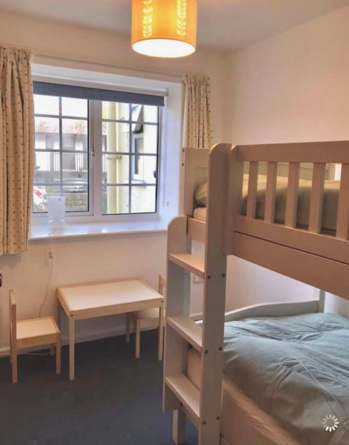 Great Price, Lovely Comfy Flat.2 Mins From The Sea Lyme Regis Exterior photo